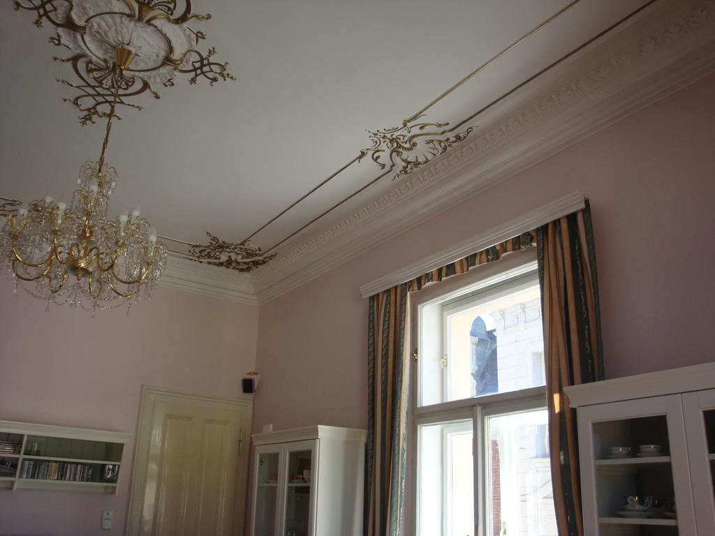 Apartment Themis Κάρλοβι Βάρι Εξωτερικό φωτογραφία