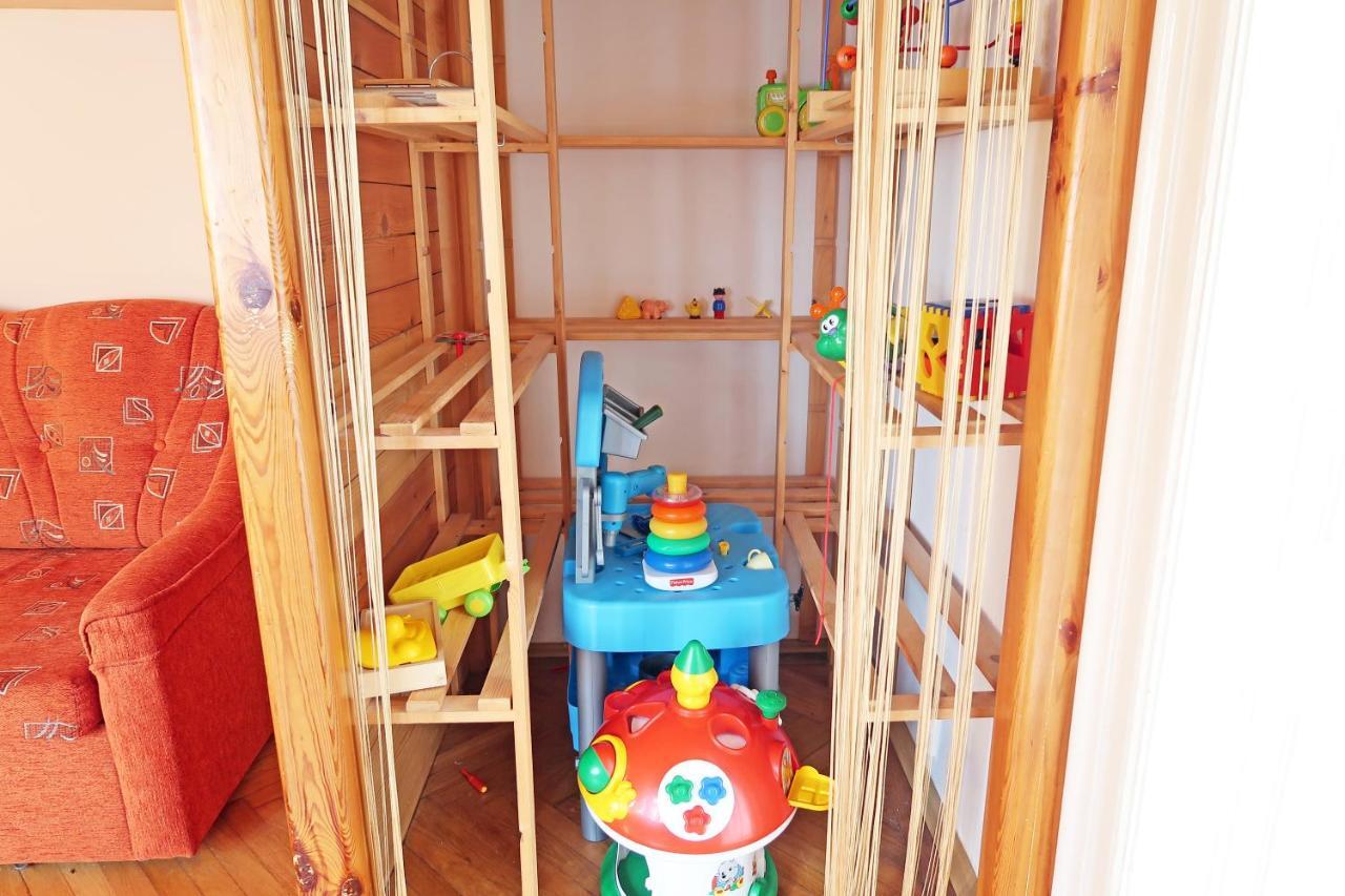 Apartment Themis Κάρλοβι Βάρι Εξωτερικό φωτογραφία