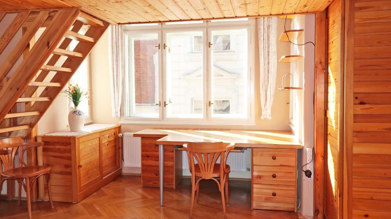 Apartment Themis Κάρλοβι Βάρι Εξωτερικό φωτογραφία